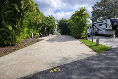 443 Waterway Drive, Lake Wales, FL 33898 - Photo 2