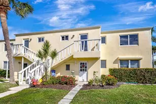 2755 NE 28th Ave, Lighthouse Point, FL 33064 - Photo 4