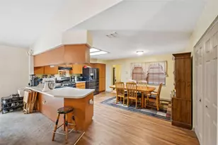 6080 Dexter Ln, Brooksville, FL 34602 - Photo 10