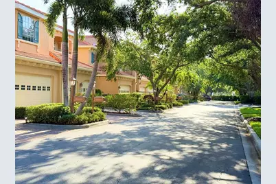 3655 Square West Lane #9, Sarasota, FL 34238 - Photo 4