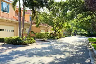 3655 Square W Ln, Sarasota, FL 34238 - Photo 4