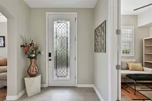 3655 Square W Ln, Sarasota, FL 34238 - Photo 6