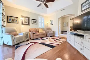 3655 Square W Ln, Sarasota, FL 34238 - Photo 8