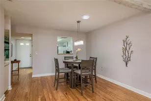 11241 Dollar Lake Dr, Port Richey, FL 34668 - Photo 10