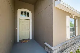 18353 Briar Oaks Dr, Hudson, FL 34667 - Photo 2