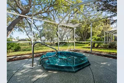 9355 French Quarters Circle, Weeki Wachee, FL 34613 - Photo 58