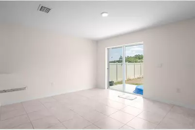 8471 Clearway Drive, Wildwood, FL 34785 - Photo 10