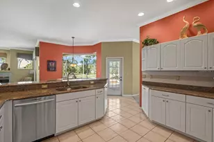 9216 Tarleton Cir, Weeki Wachee, FL 34613 - Photo 34