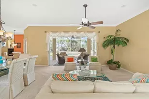 9216 Tarleton Cir, Weeki Wachee, FL 34613 - Photo 8