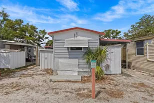 800 Chesapeake Dr, Tarpon Springs, FL 34689 - Photo 38