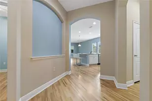 11401 Quiet Forest Dr, Tampa, FL 33635 - Photo 4