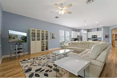 11401 Quiet Forest Drive, Tampa, FL 33635 - Photo 10