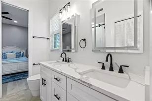 9810 Compass Point Way, Tampa, FL 33615 - Photo 30