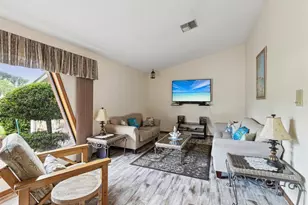 8393 Delaware Dr, Weeki Wachee, FL 34607 - Photo 4