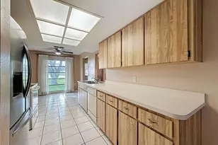 11141 Sandtrap Dr, Port Richey, FL 34668 - Photo 16