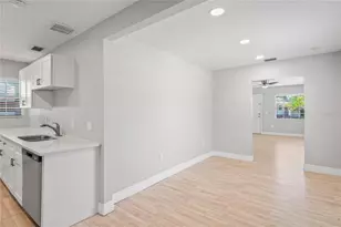 1000 Magnolia Dr, Clearwater, FL 33756 - Photo 8