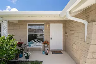 4937 Dory Dr, New Port Richey, FL 34652 - Photo 4