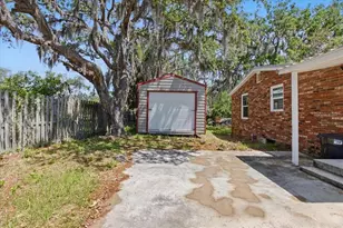 12301 Cedar St, Cedar Key, FL 32625 - Photo 34