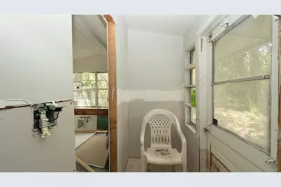 6234 Cyril Drive, Dade City, FL 33523 - Photo 16