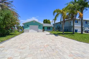 4482 Kingston Dr, Hernando Beach, FL 34607 - Photo 4