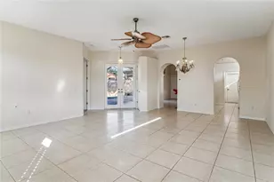 10155 Duffy Cir, Weeki Wachee, FL 34613 - Photo 26