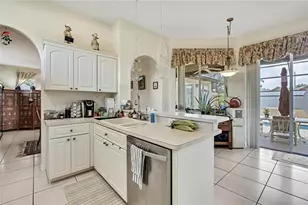 10155 Duffy Cir, Weeki Wachee, FL 34613 - Photo 28