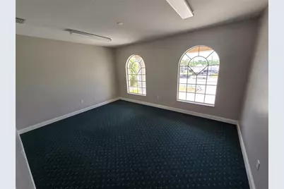 11031 Spring Hill Drive, Spring Hill, FL 34608 - Photo 6
