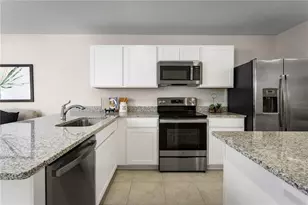 2303 Incandescent Wy, South Daytona, FL 32119 - Photo 2