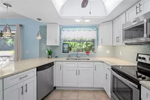 9766 W Smokey Ln, Crystal River, FL 34429 - Photo 16