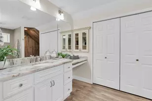 5440 Manatee Point Dr, New Port Richey, FL 34652 - Photo 20