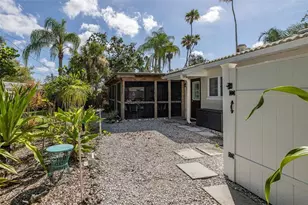 1830 Santa Barbara Dr, Dunedin, FL 34698 - Photo 46