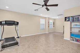 19326 Long Lake Ranch Blvd, Lutz, FL 33558 - Photo 16