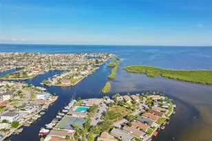 4052 Marine Pkwy, New Port Richey, FL 34652 - Photo 72