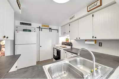 3118 Lloyd Drive, Holiday, FL 34691 - Photo 30
