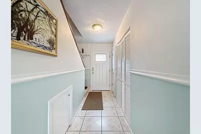 7135 Trenton Place, New Port Richey, FL 34653 - Photo 6