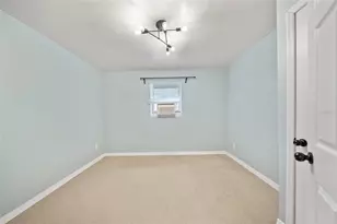 4622 Paloverde Dr, New Port Richey, FL 34652 - Photo 16