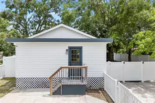 4622 Paloverde Dr, New Port Richey, FL 34652 - Photo 2