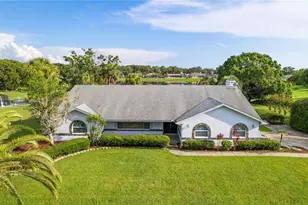 8522 Crane's Roost Dr, New Port Richey, FL 34654 - Photo 2