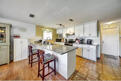 7118 Cherry Laurel Drive, Port Richey, FL 34668 - Photo 10