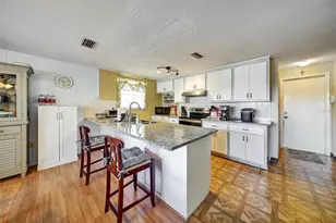 7118 Cherry Laurel Dr, Port Richey, FL 34668 - Photo 10