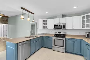 3587 Fairway Forest Dr, Palm Harbor, FL 34685 - Photo 12