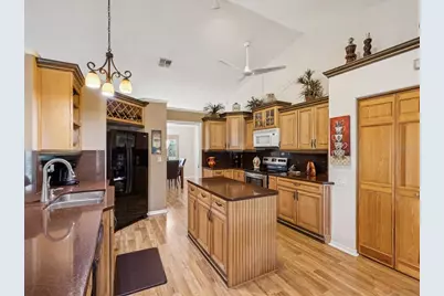 8401 Pavilion Drive, Hudson, FL 34667 - Photo 16