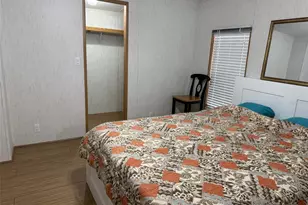 10654 Holgate St, New Port Richey, FL 34654 - Photo 12