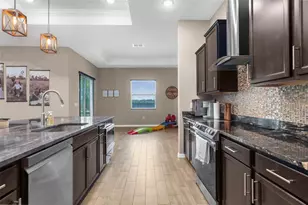 18844 Rogerland Rd, Spring Hill, FL 34610 - Photo 8