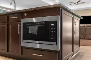 18844 Rogerland Rd, Spring Hill, FL 34610 - Photo 32