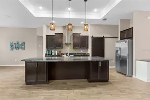 18844 Rogerland Rd, Spring Hill, FL 34610 - Photo 4