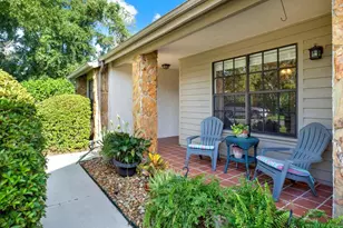 6654 Brambleleaf Dr, Spring Hill, FL 34606 - Photo 18