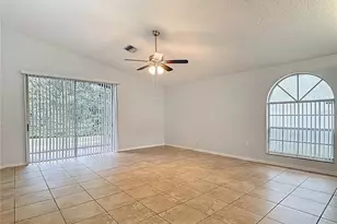 11029 Bentwood Ct, New Port Richey, FL 34654 - Photo 12
