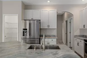 4396 Larkenheath Dr, Spring Hill, FL 34609 - Photo 14