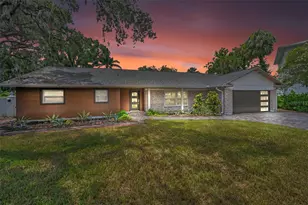 409 S Barbara Ln, Tampa, FL 33609 - Photo 2